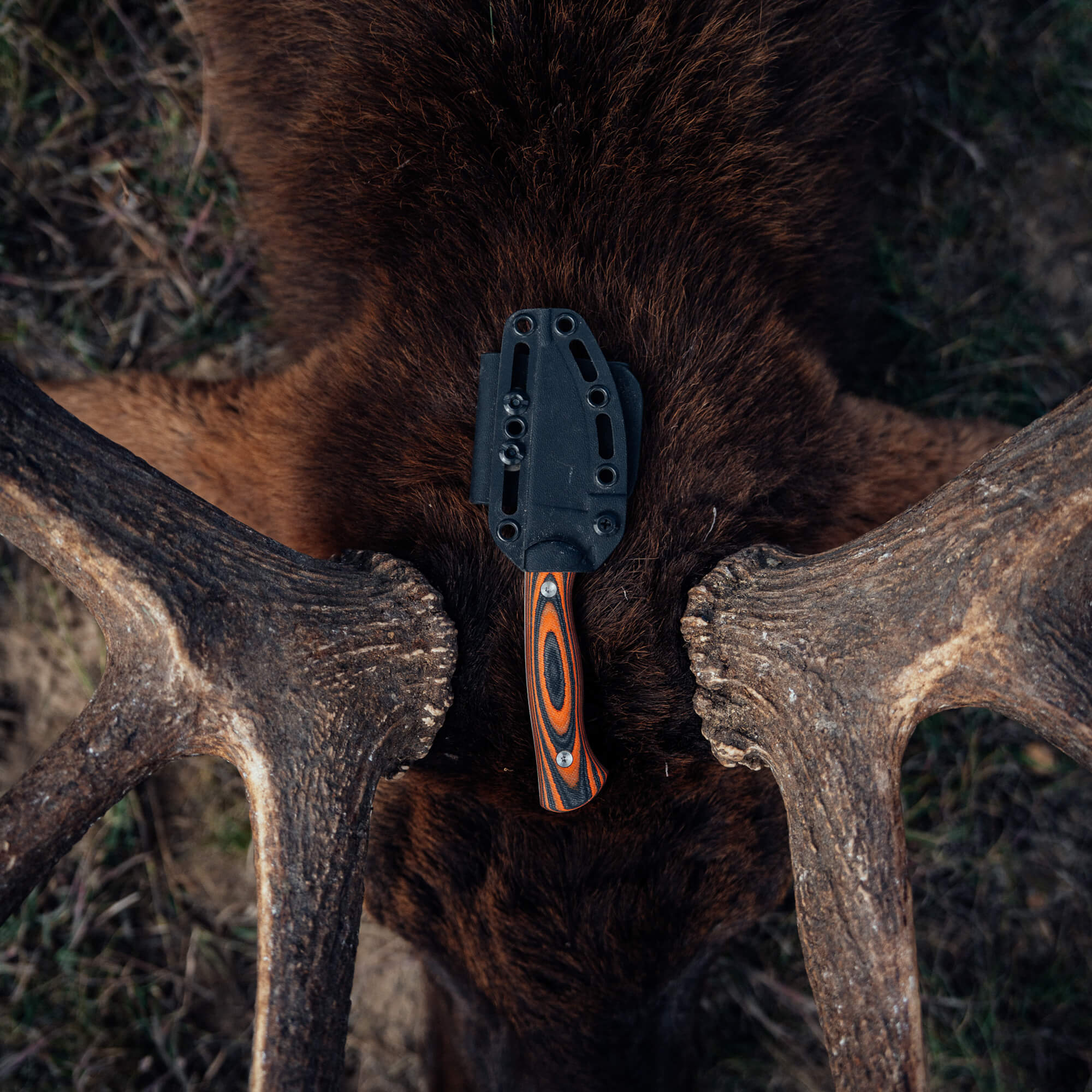 MAGNACUT BLACKFOOT 2.0 - ORANGE & BLACK