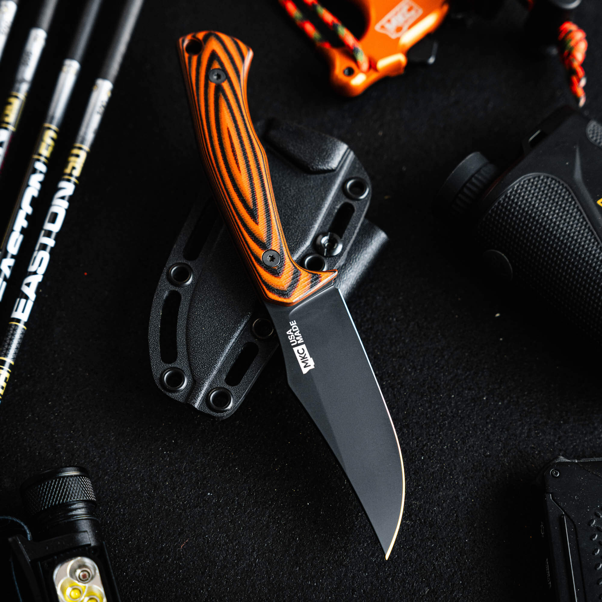 TRIUMPH PRO - ORANGE & BLACK