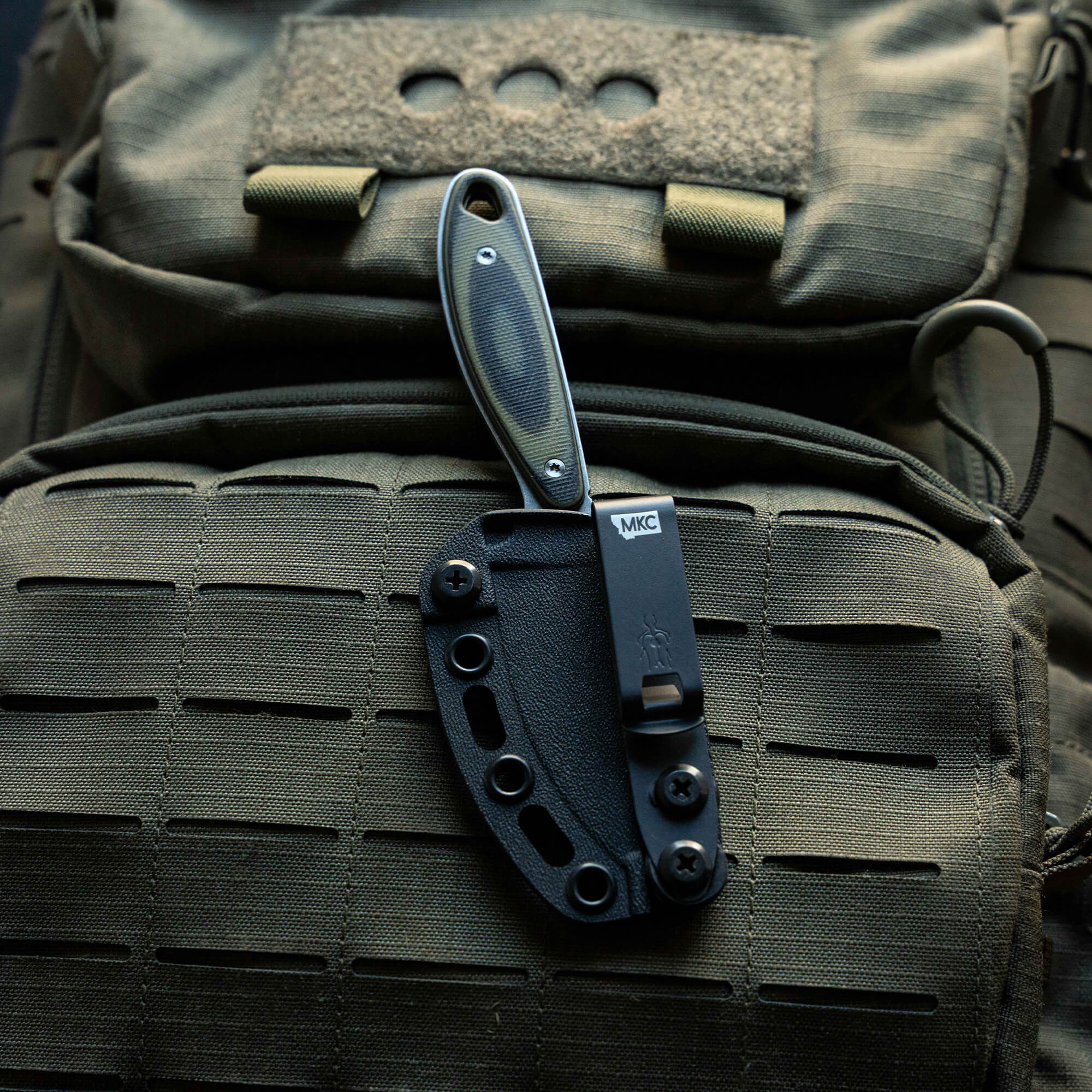 CASTLE ROCK - GREEN & BLACK