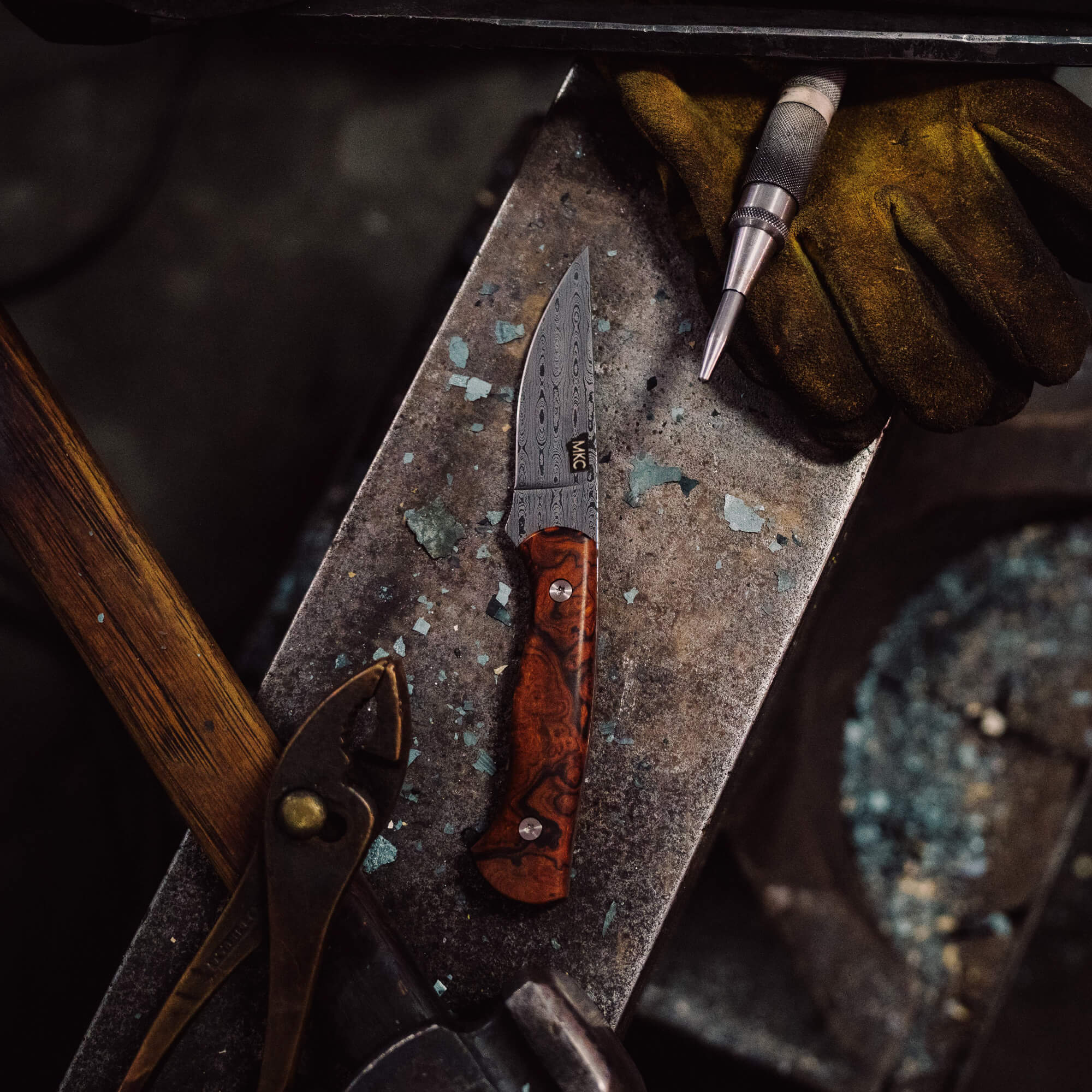 DAMASCUS BLACKFOOT
