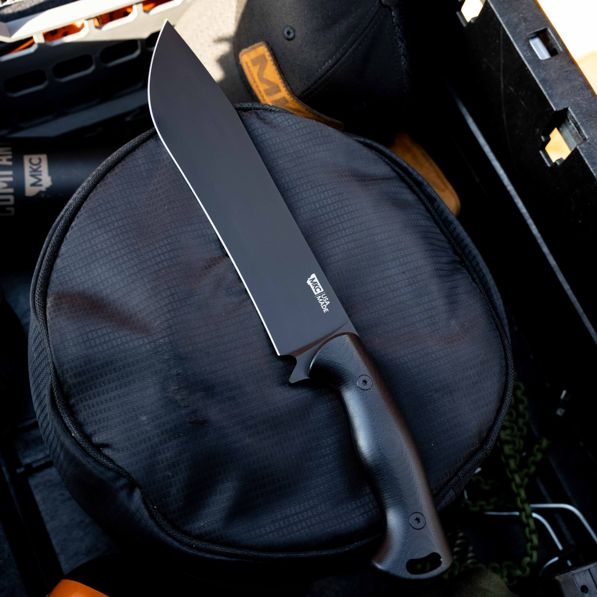 MKC CHOPPER - BLACK