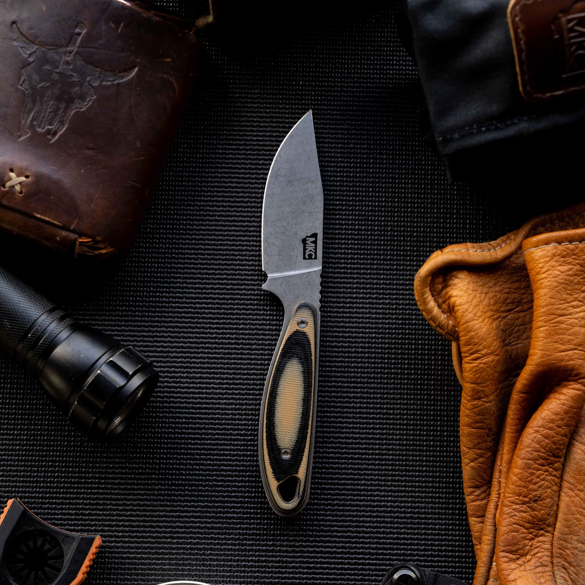 BADROCK - TAN & BLACK