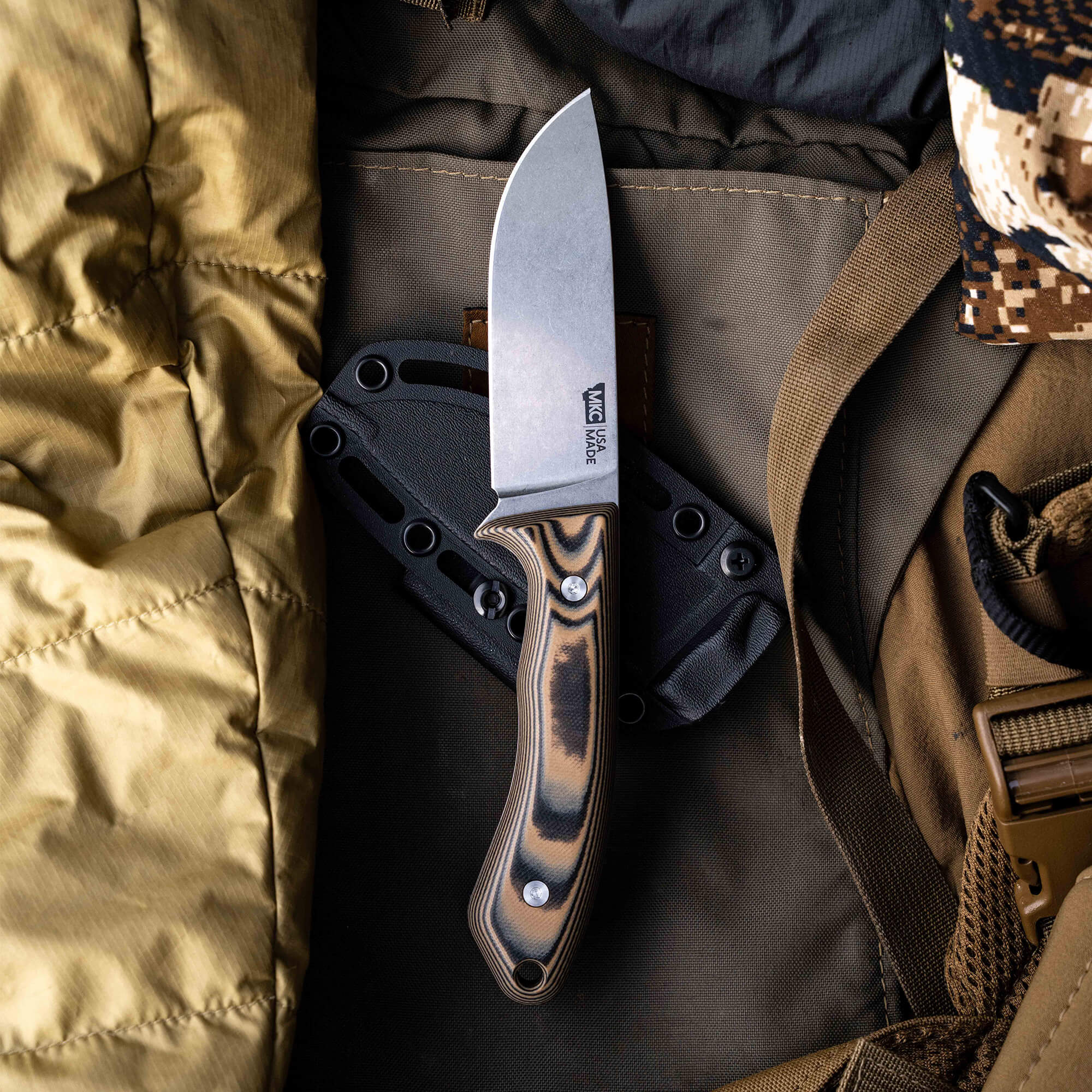 MULE DEER - TAN & BLACK