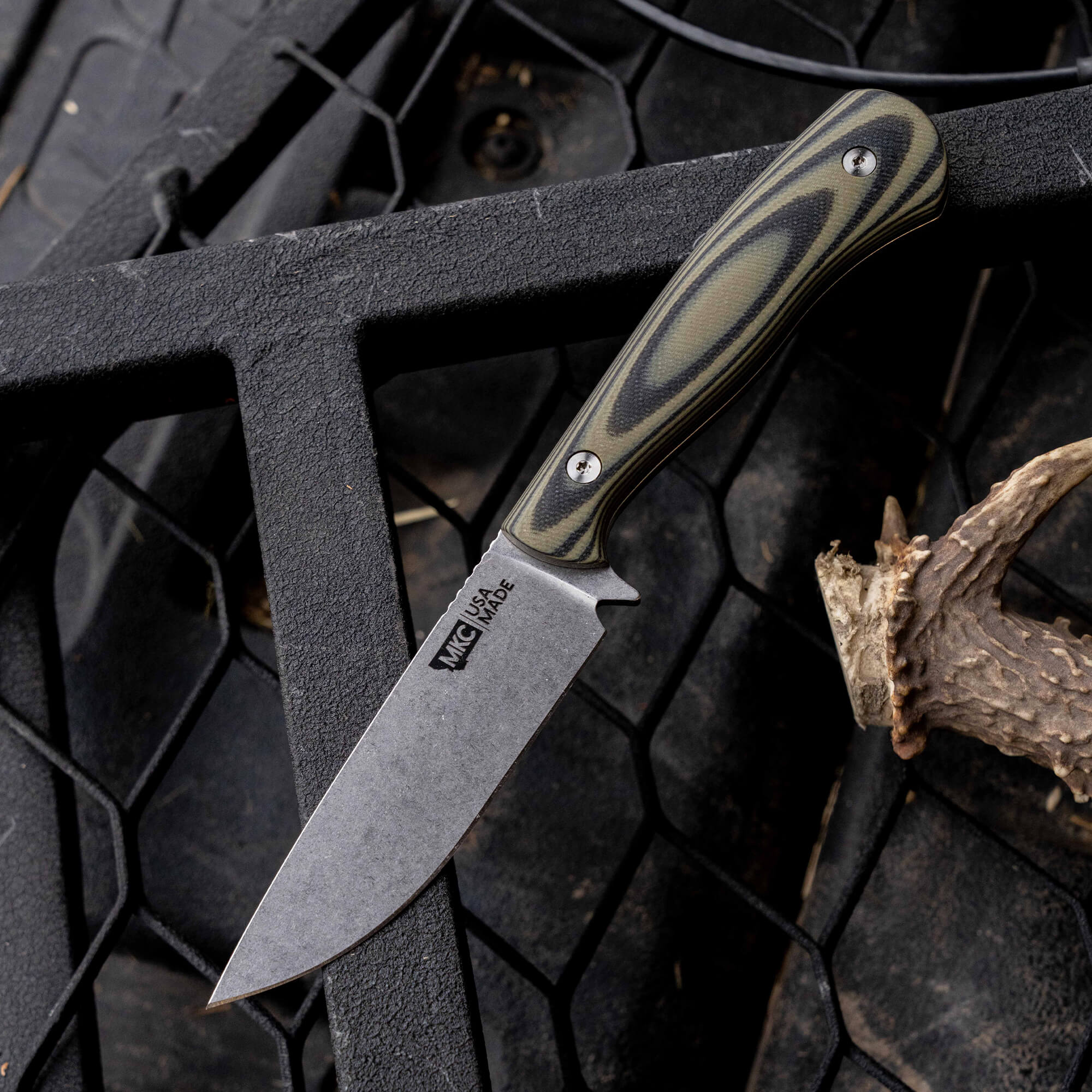 MKC WHITETAIL - GREEN & BLACK