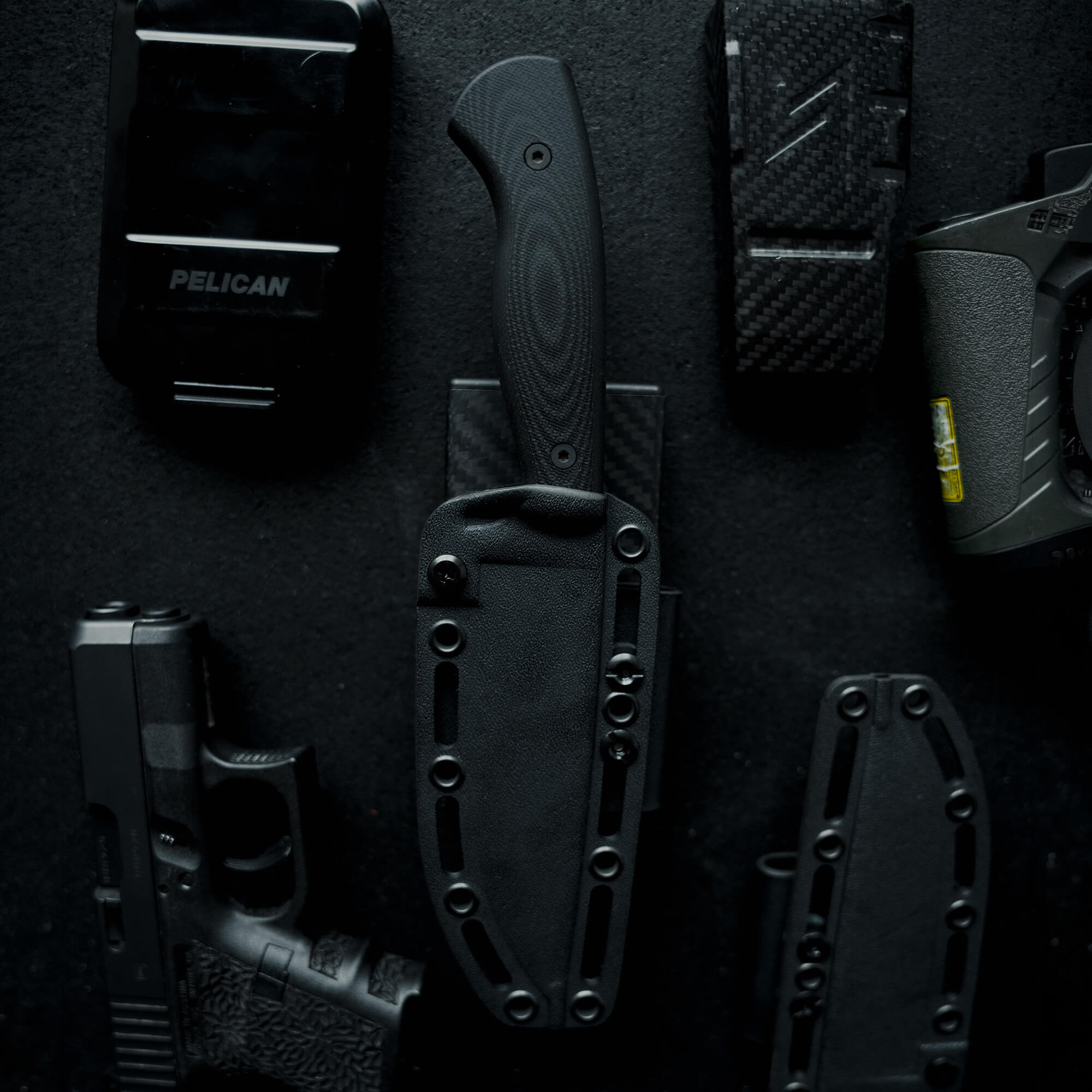 SUPER CUB - DROP POINT HUNTER - BLACK