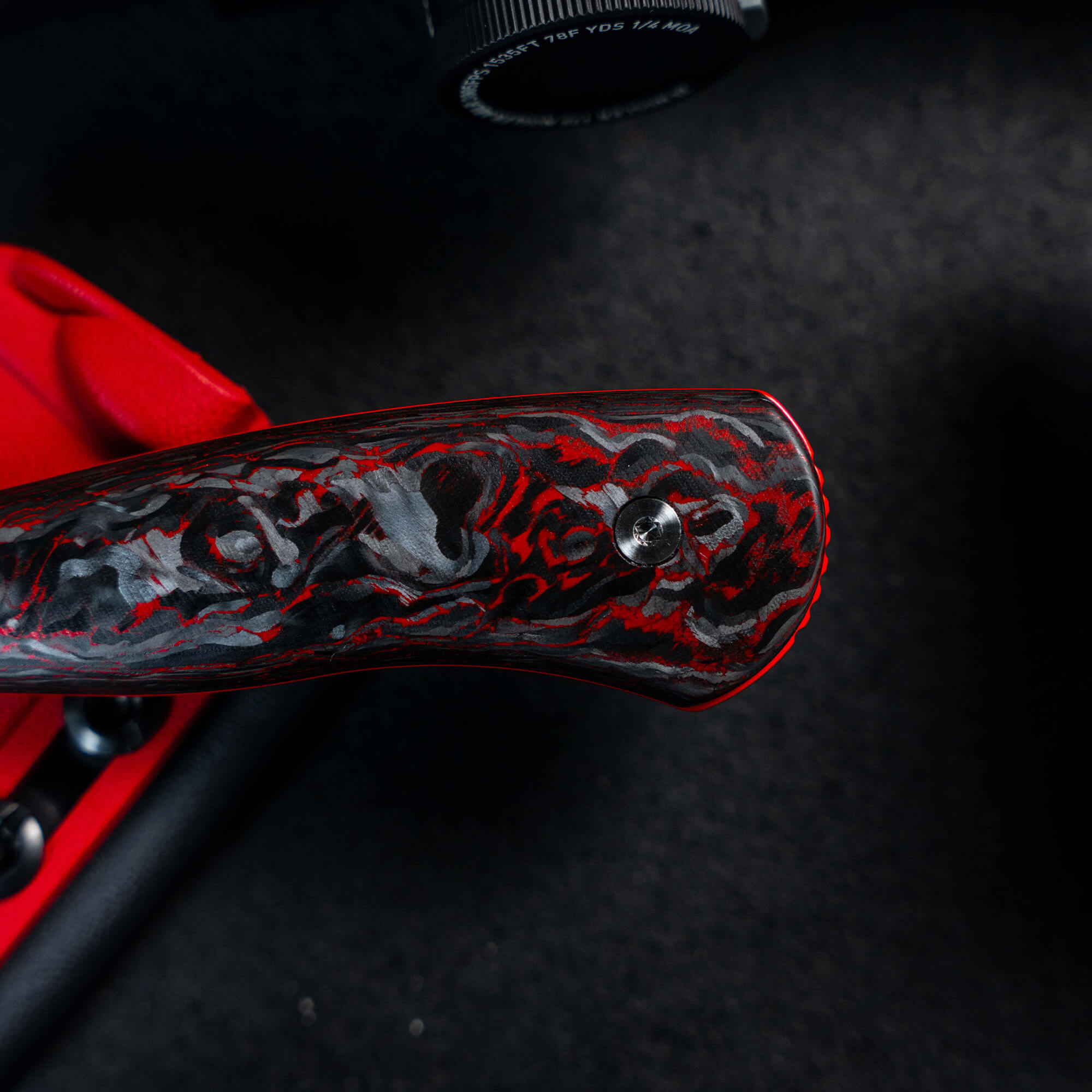 BLOOD BROTHERS WHITETAIL - BLACK/RED
