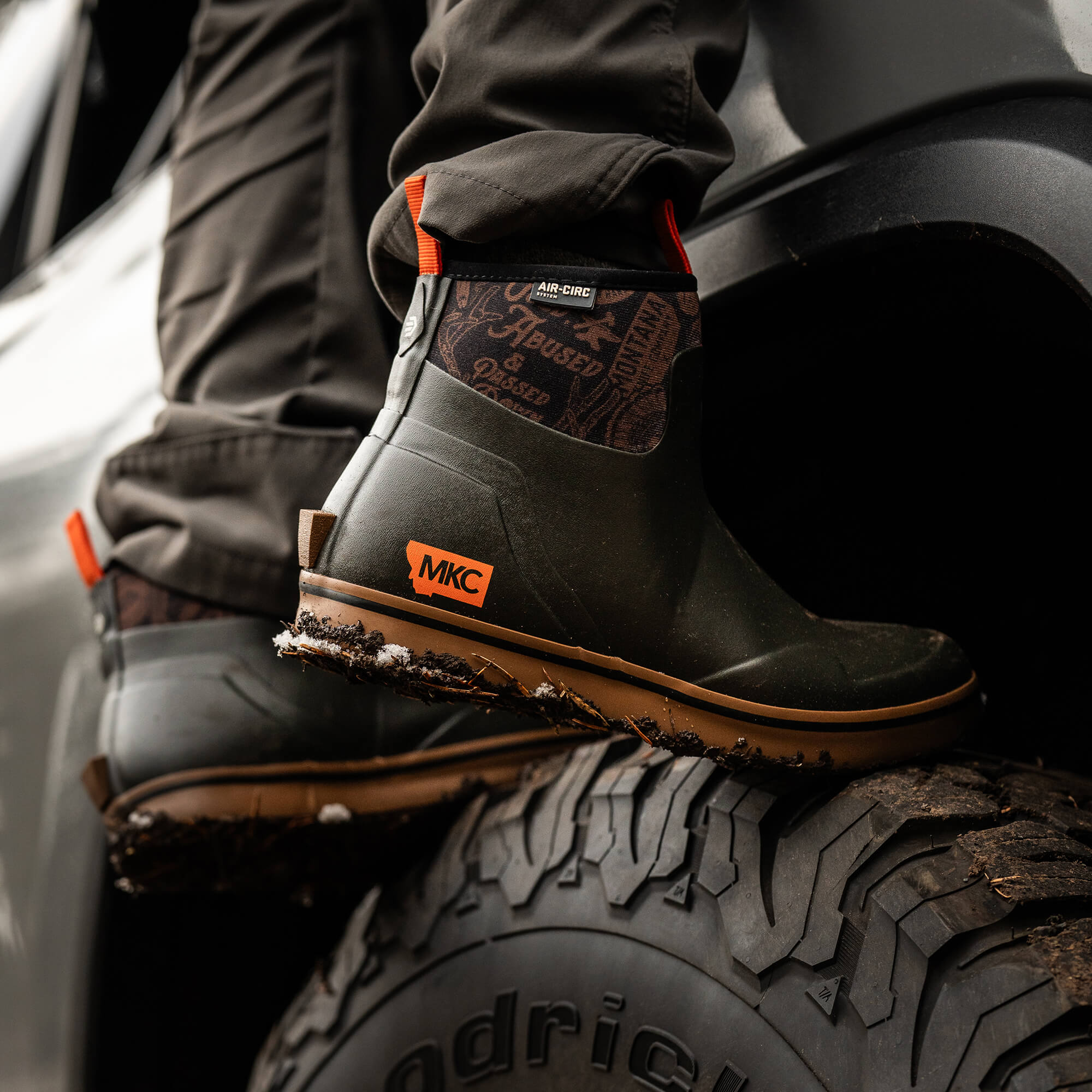 MKC x LACROSSE ALPHA DECK BOOT