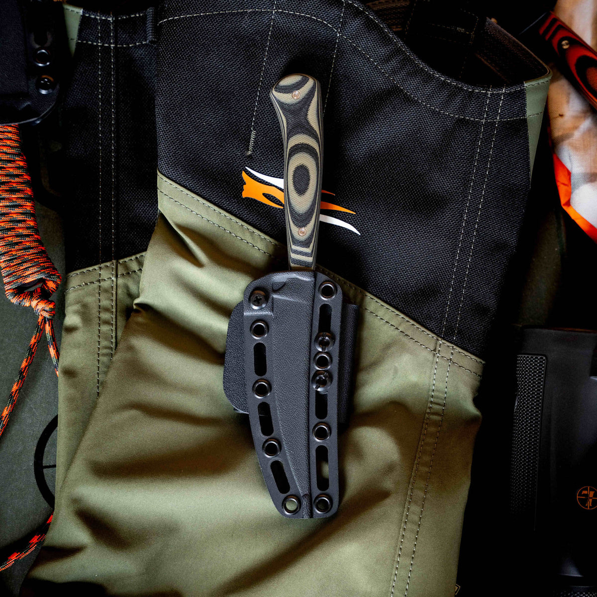 FIELD BONING KNIFE - GREEN & BLACK