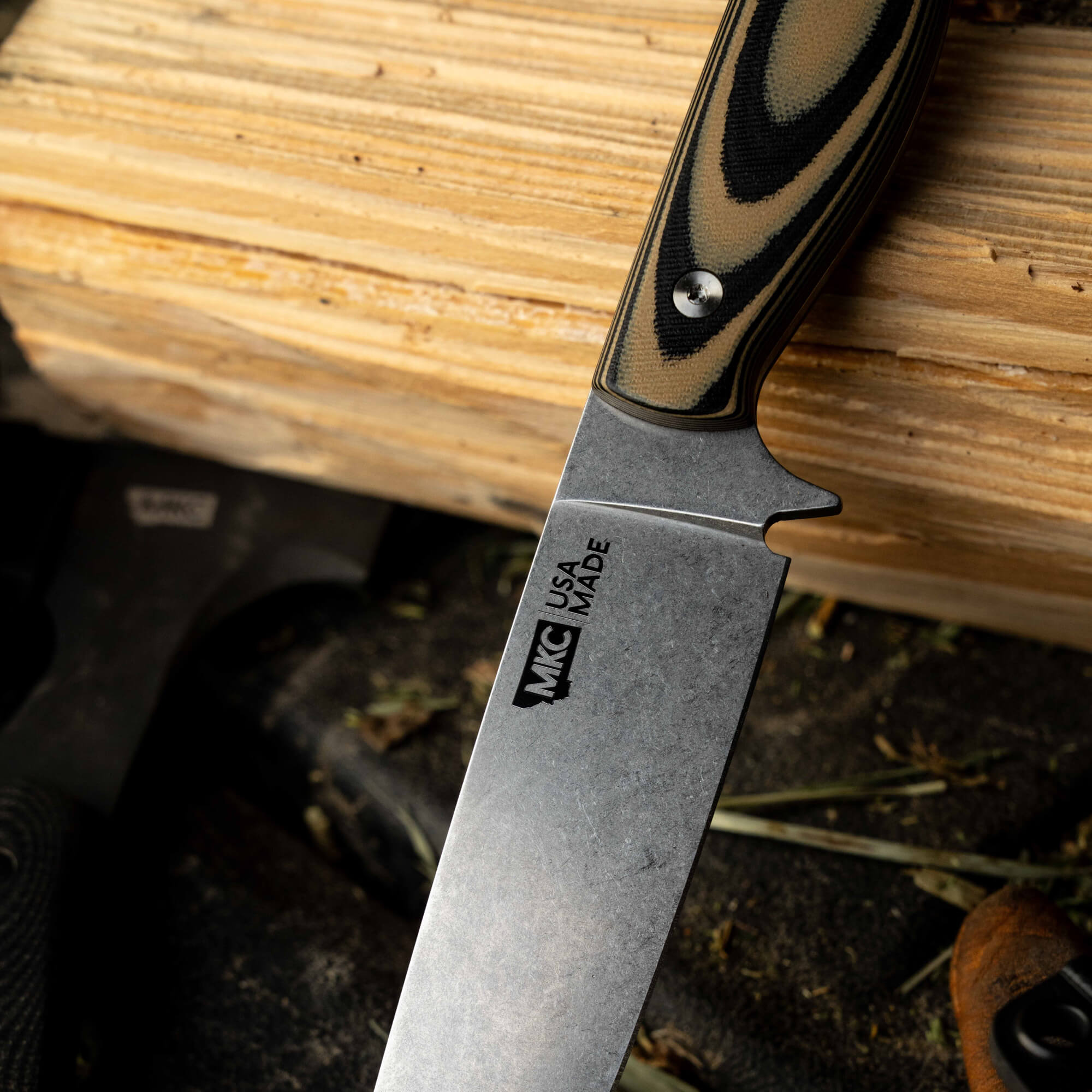 MAGNACUT SUPER CUB - DROP POINT HUNTER - TAN & BLACK