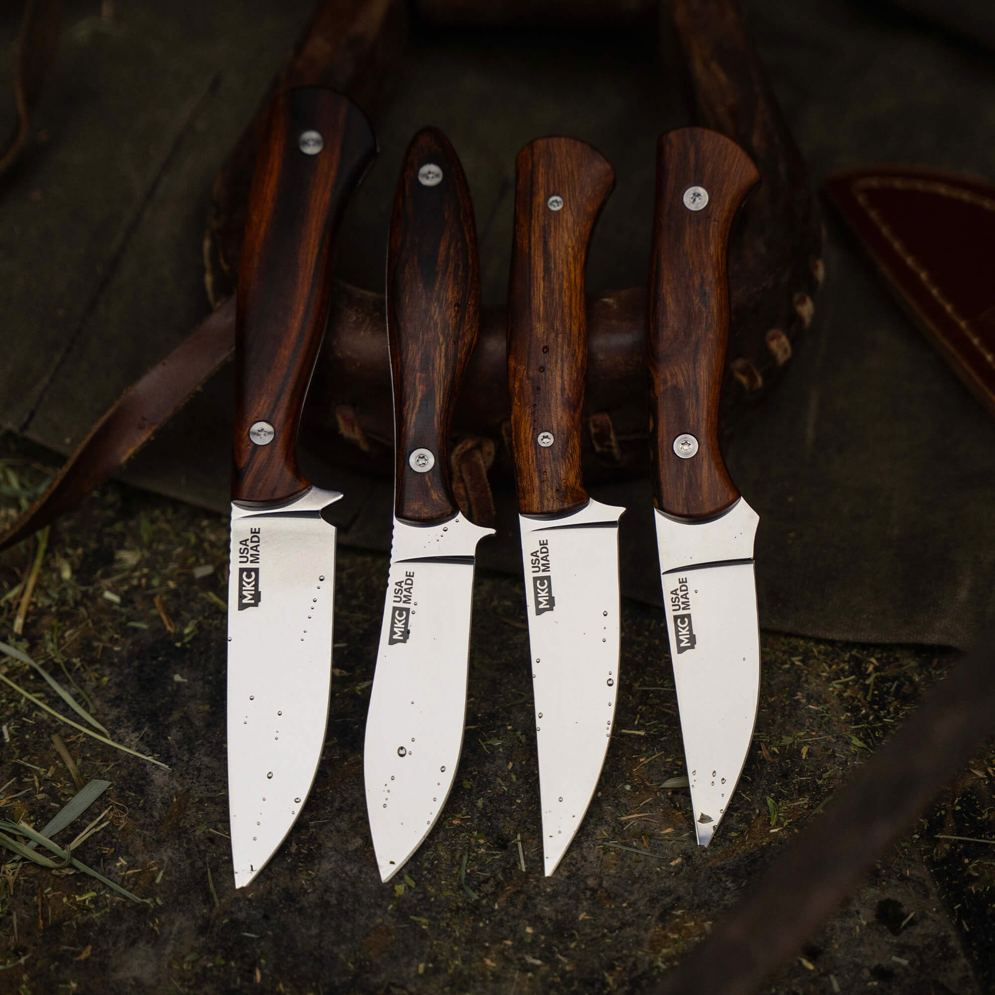 TRADITIONS KNIVES - FULL SET OF 4