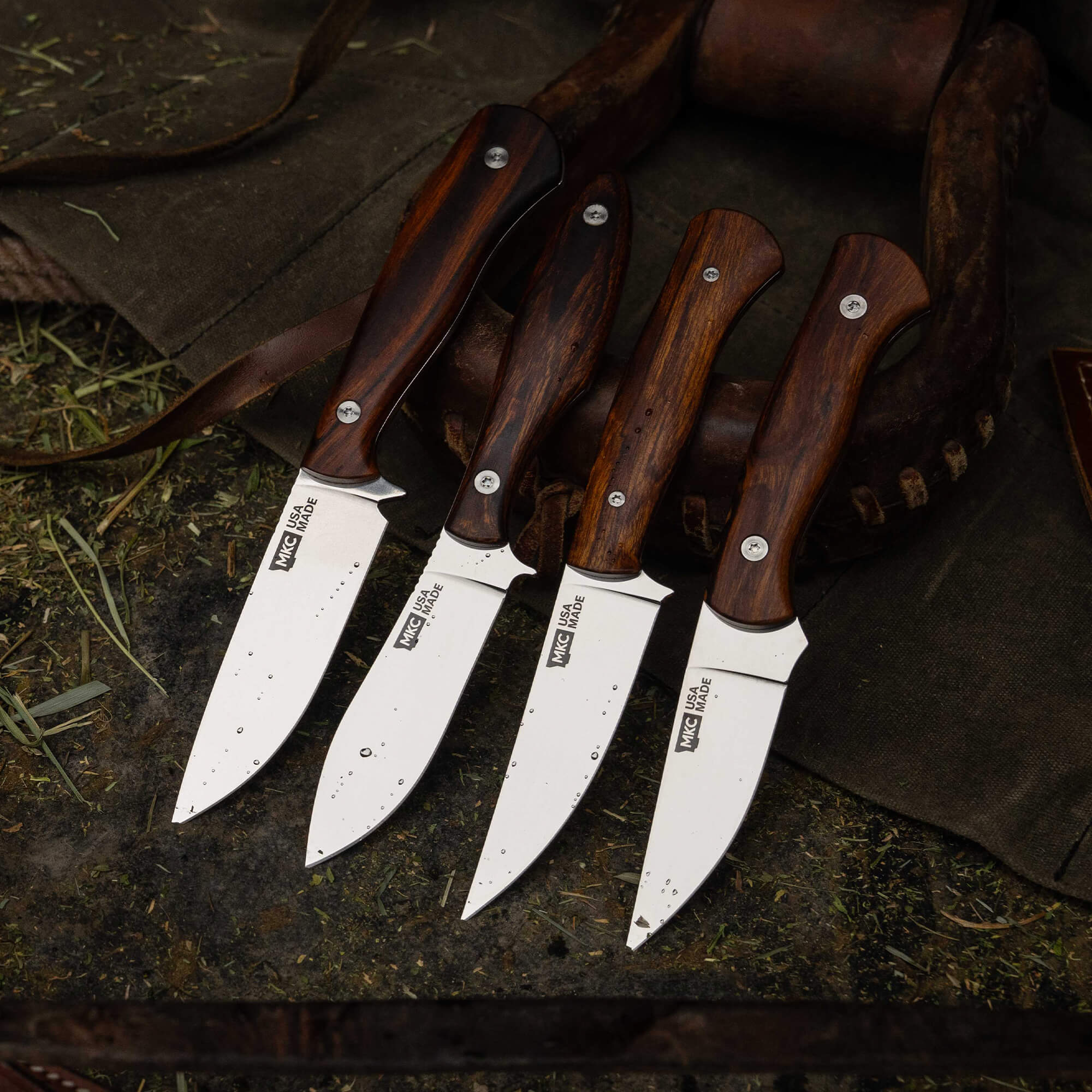 TRADITIONS KNIVES - FULL SET OF 4