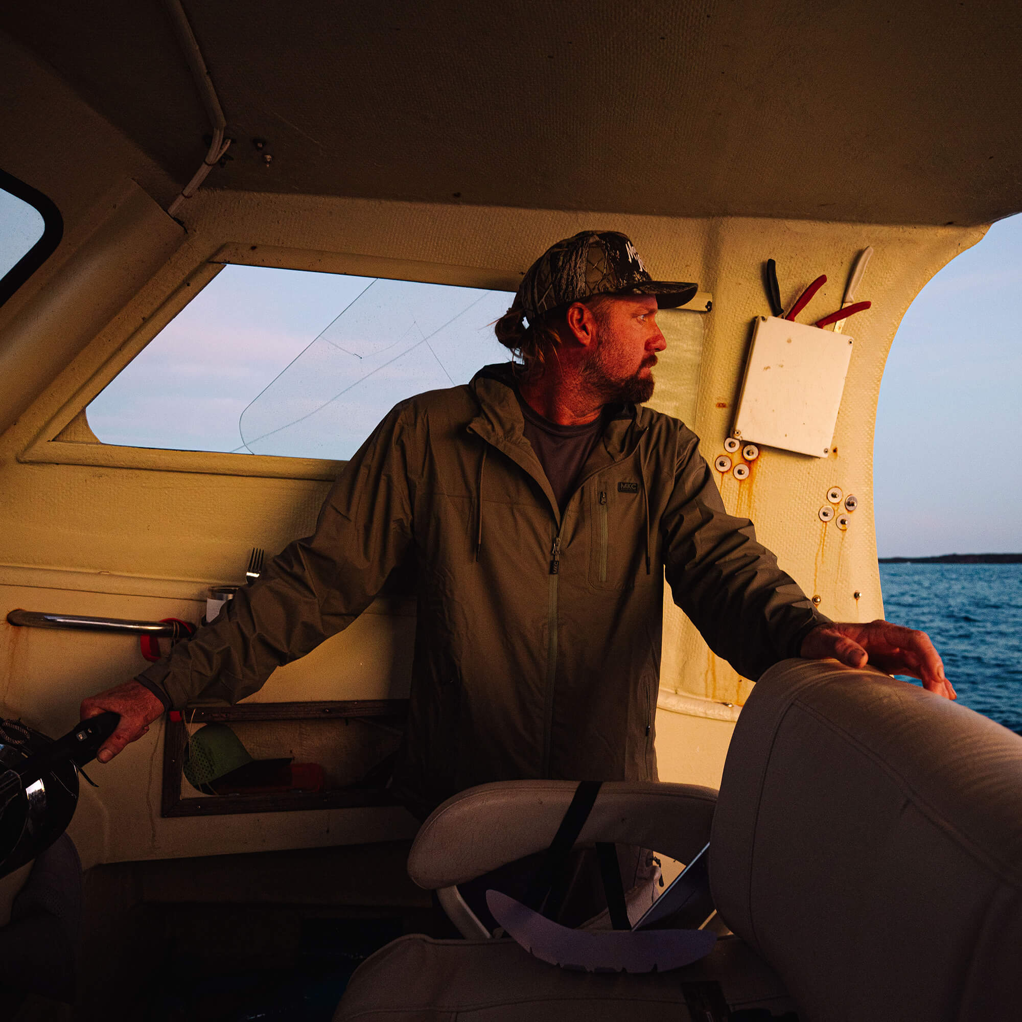 MT. REYNOLDS RAIN JACKET - OLIVE