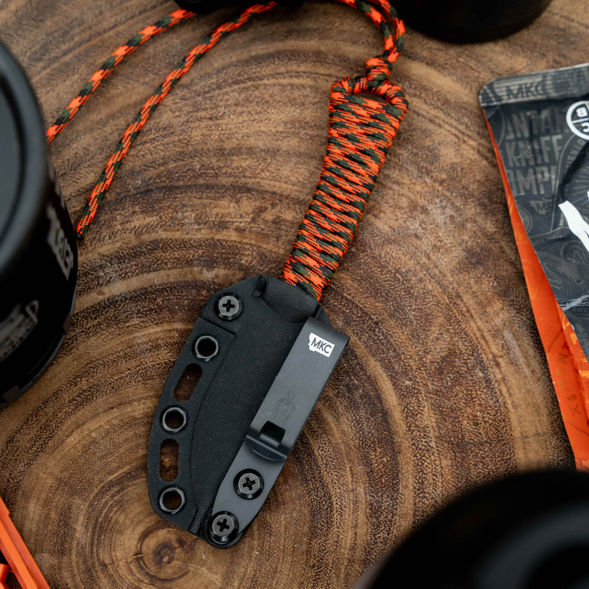 MINI STONED GOAT - ORANGE & BLACK