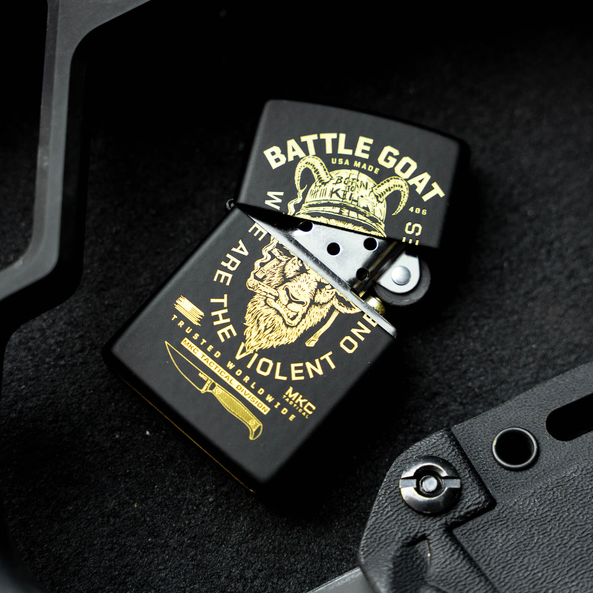 BATTLE GOAT ZIPPO