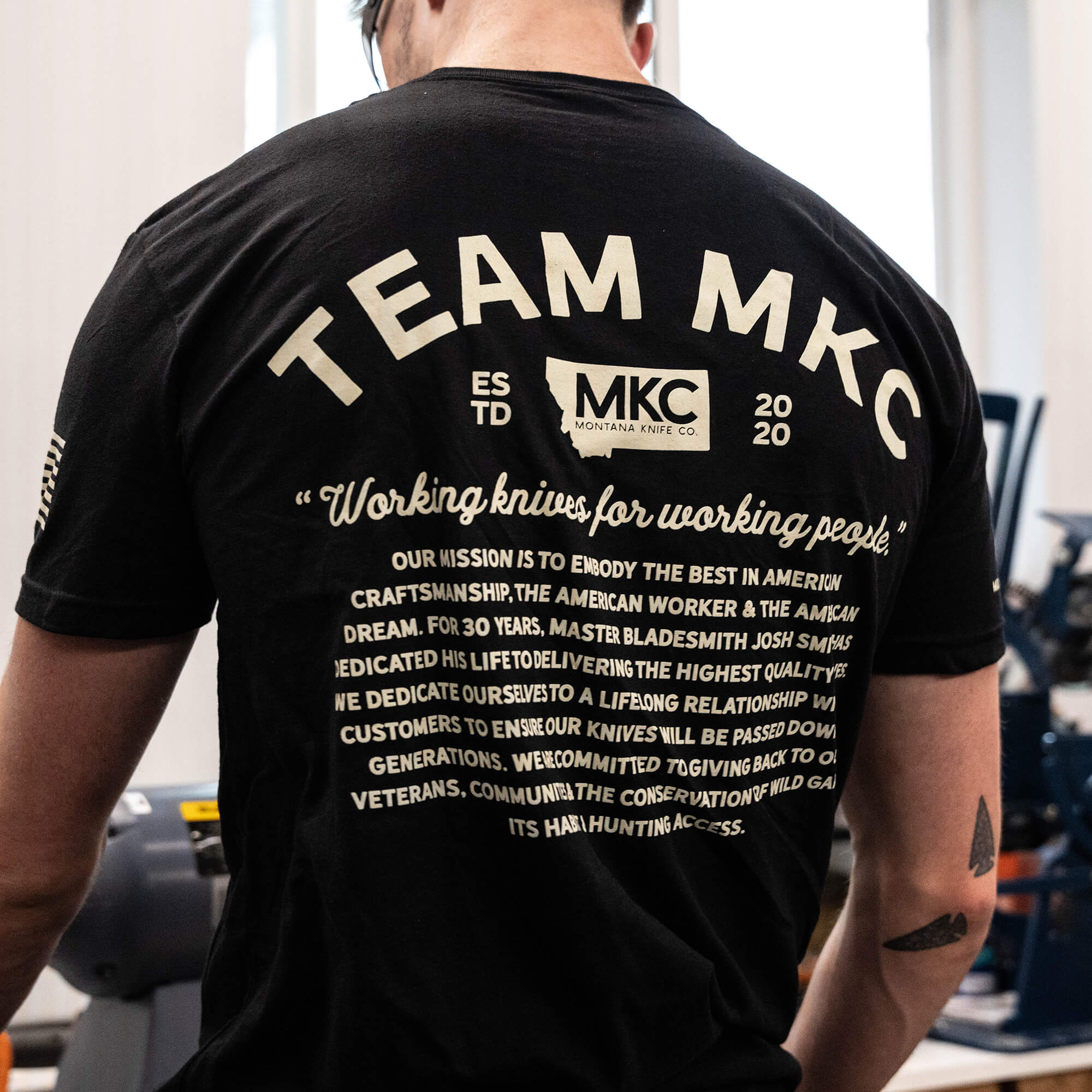 TEAM MKC TEE - BLACK