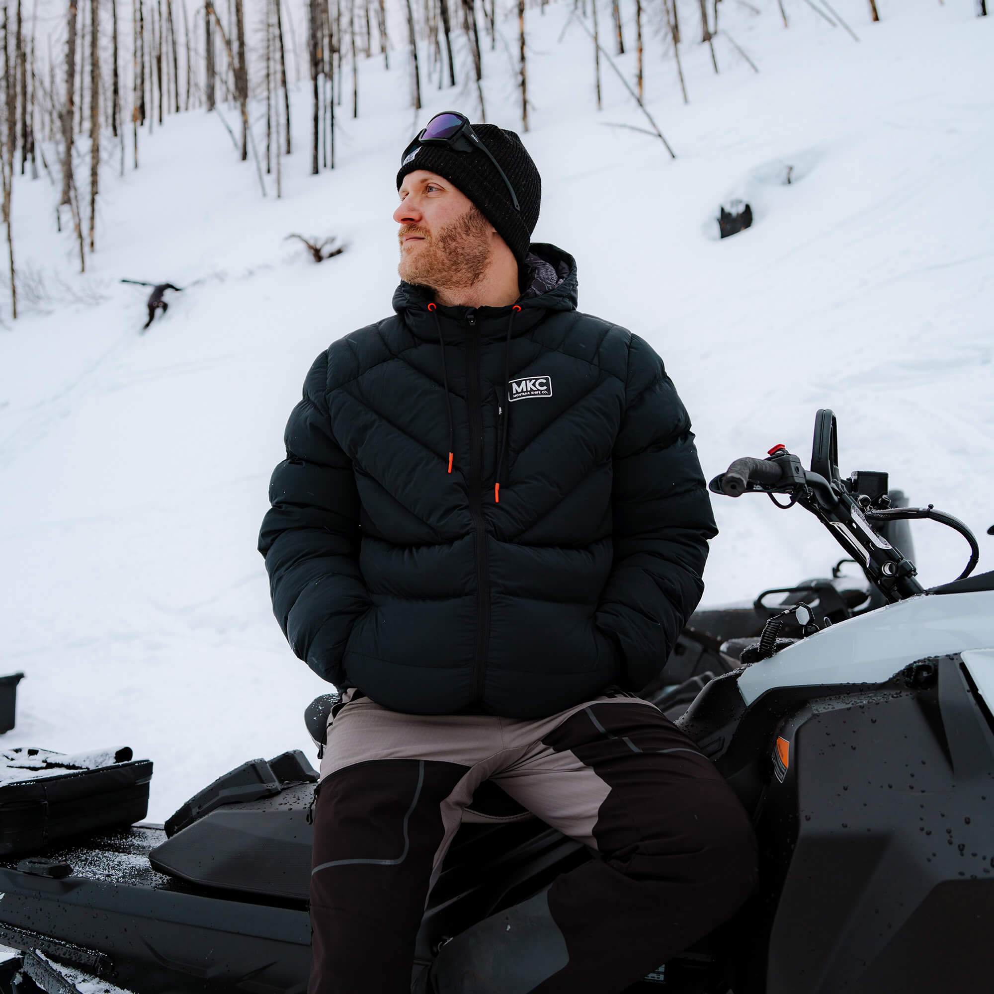 GRINNELL PUFFY ZIP JACKET - BLACK