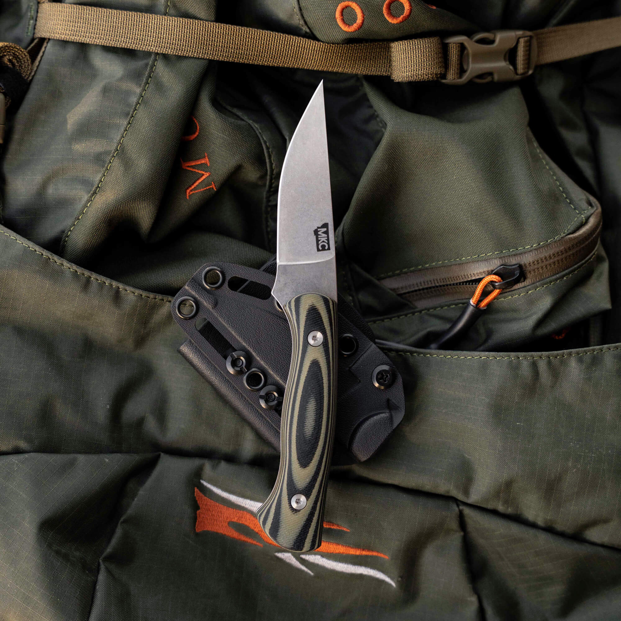 MAGNACUT BLACKFOOT 2.0 - GREEN & BLACK