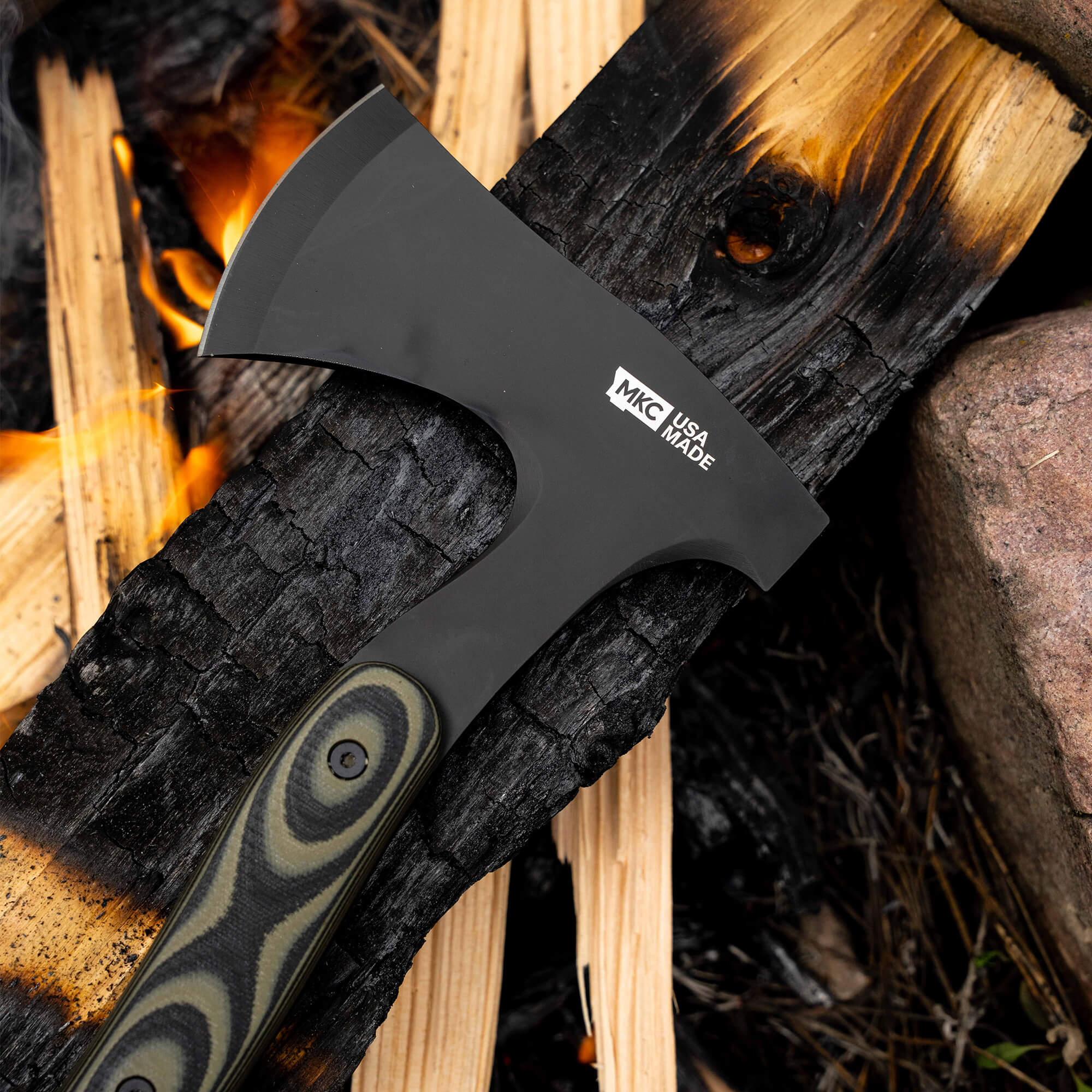 HELLGATE HATCHET - GREEN & BLACK