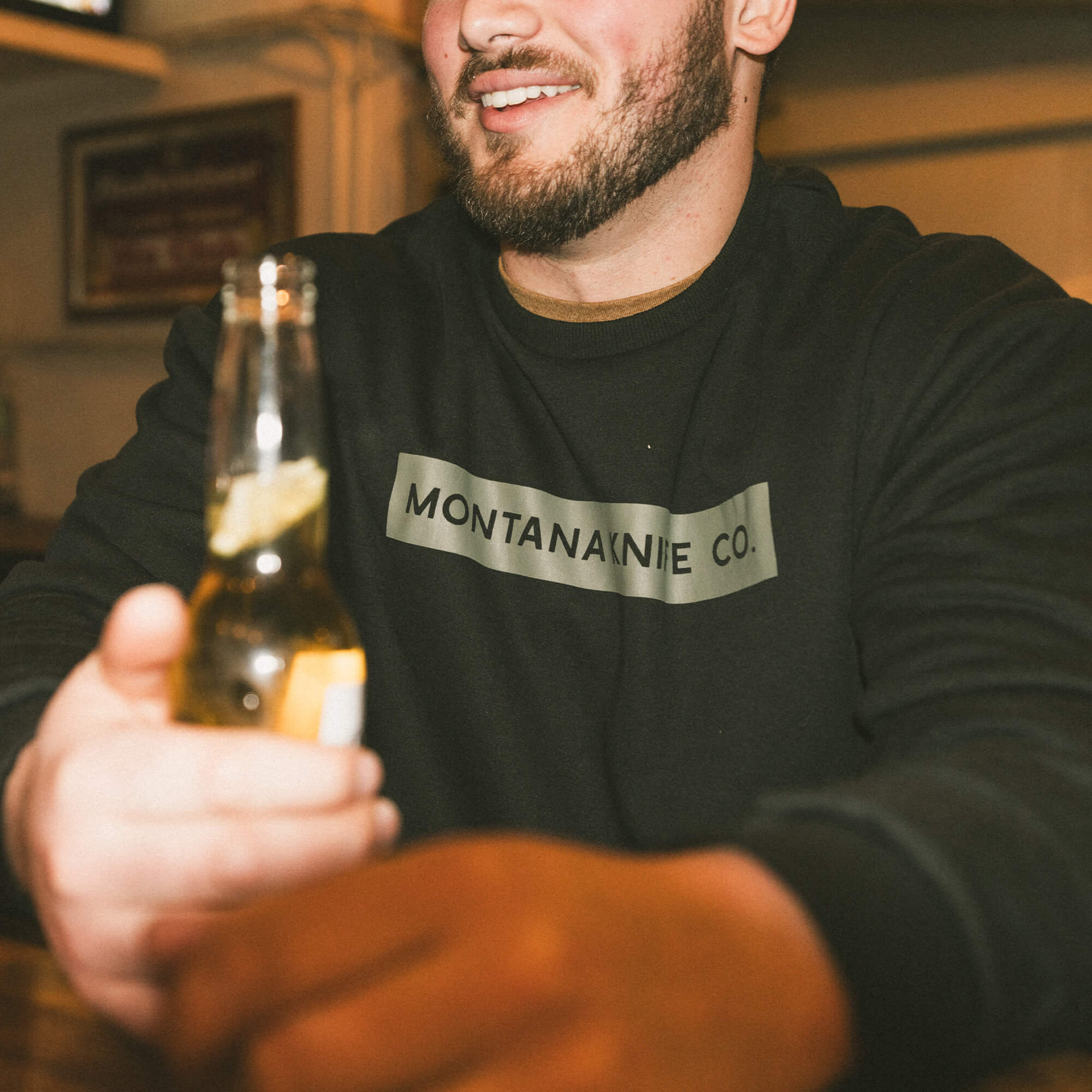 MKC CREWNECK SWEATSHIRT - BLACK