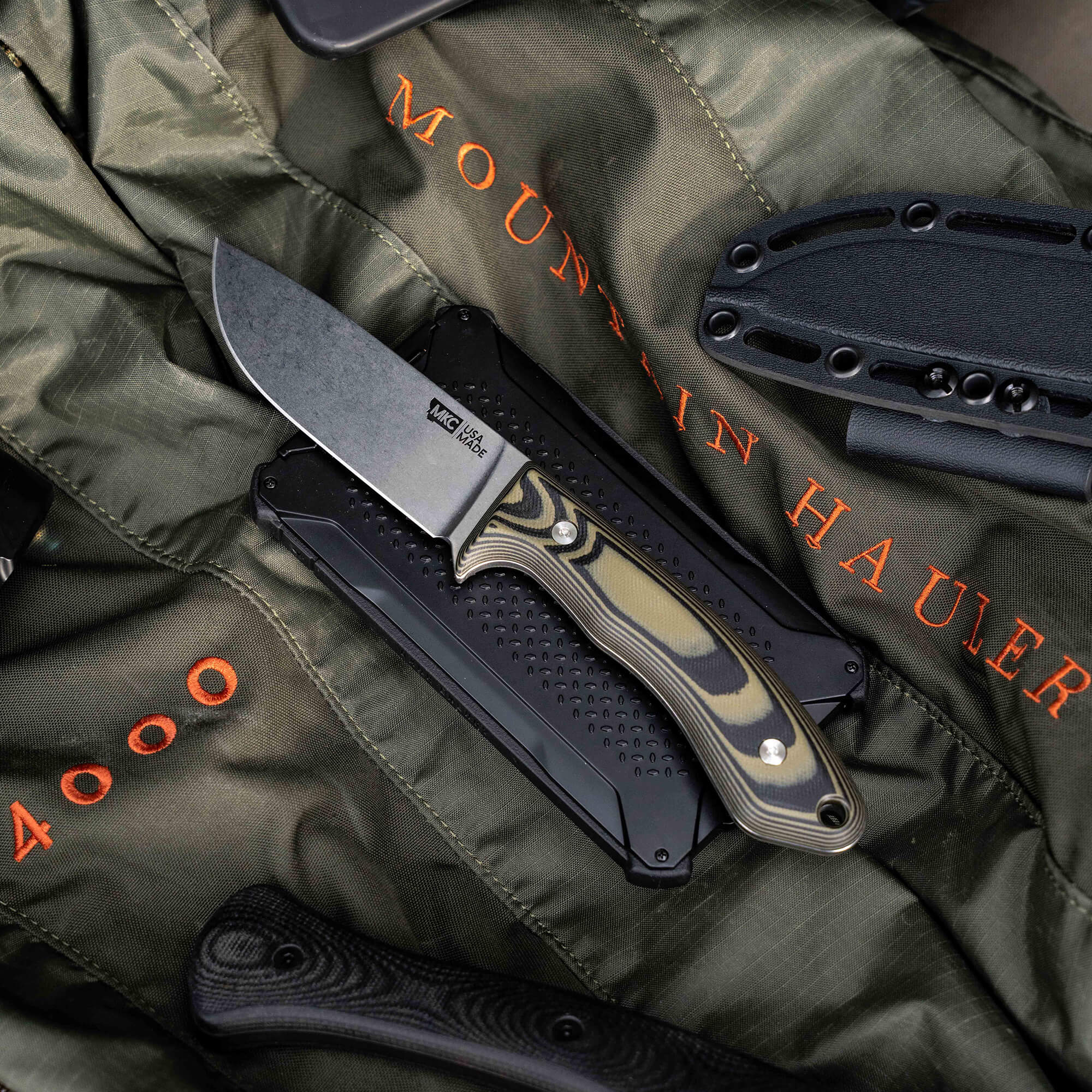 MULE DEER - GREEN & BLACK