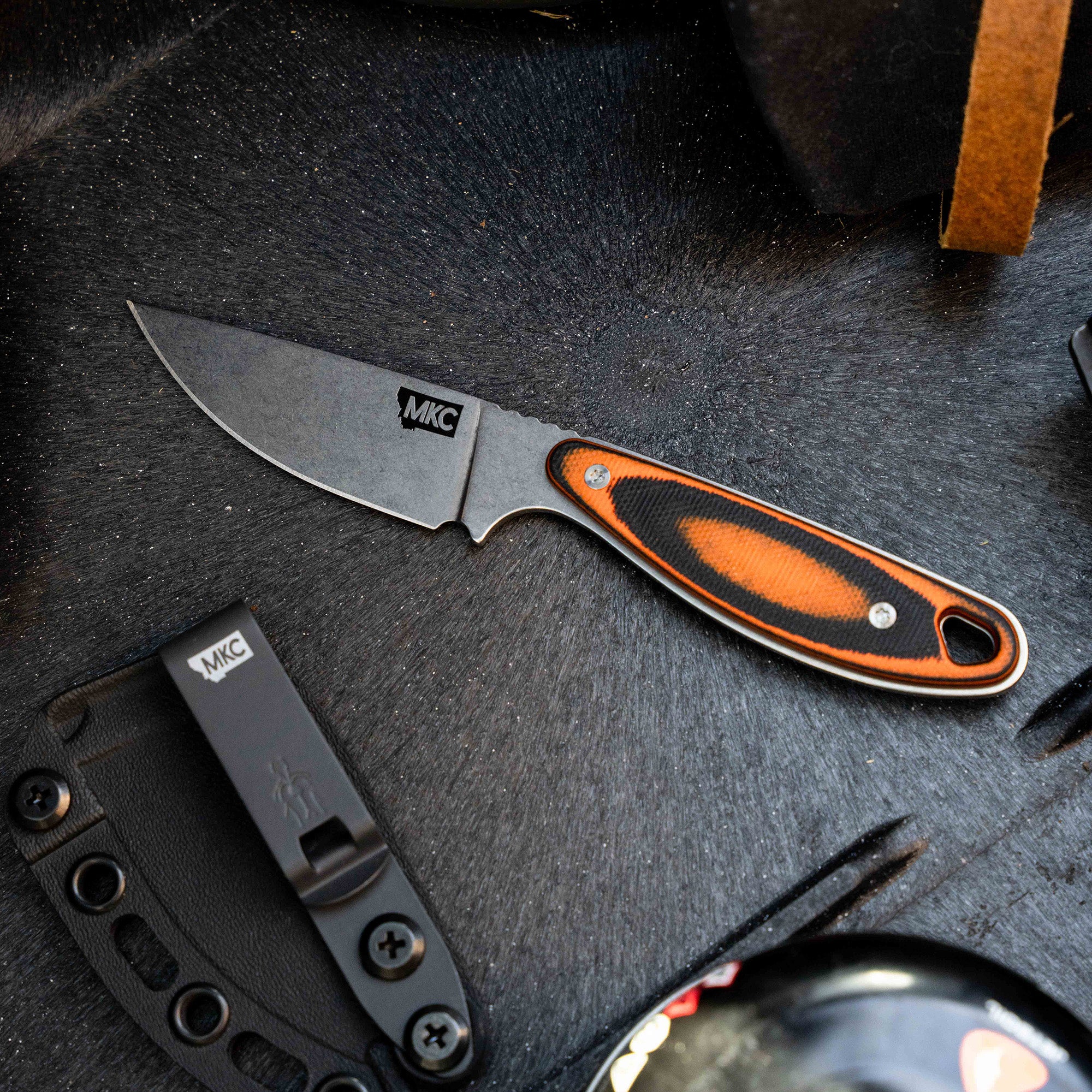 CASTLE ROCK - ORANGE & BLACK