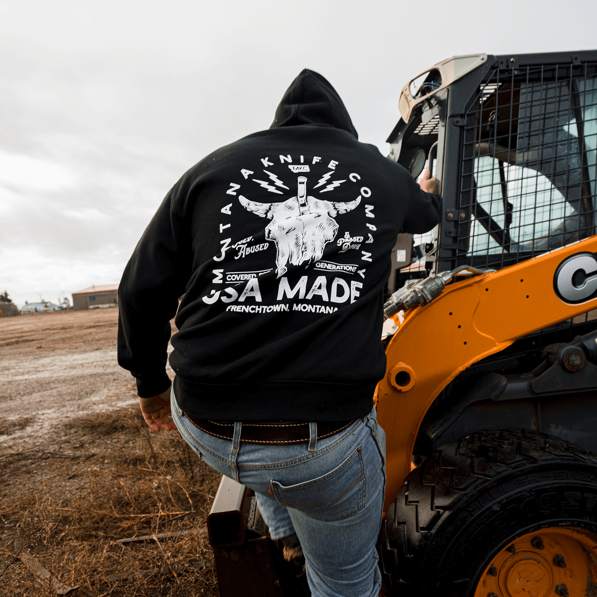 MKC BISON SKULL HOODIE - BLACK