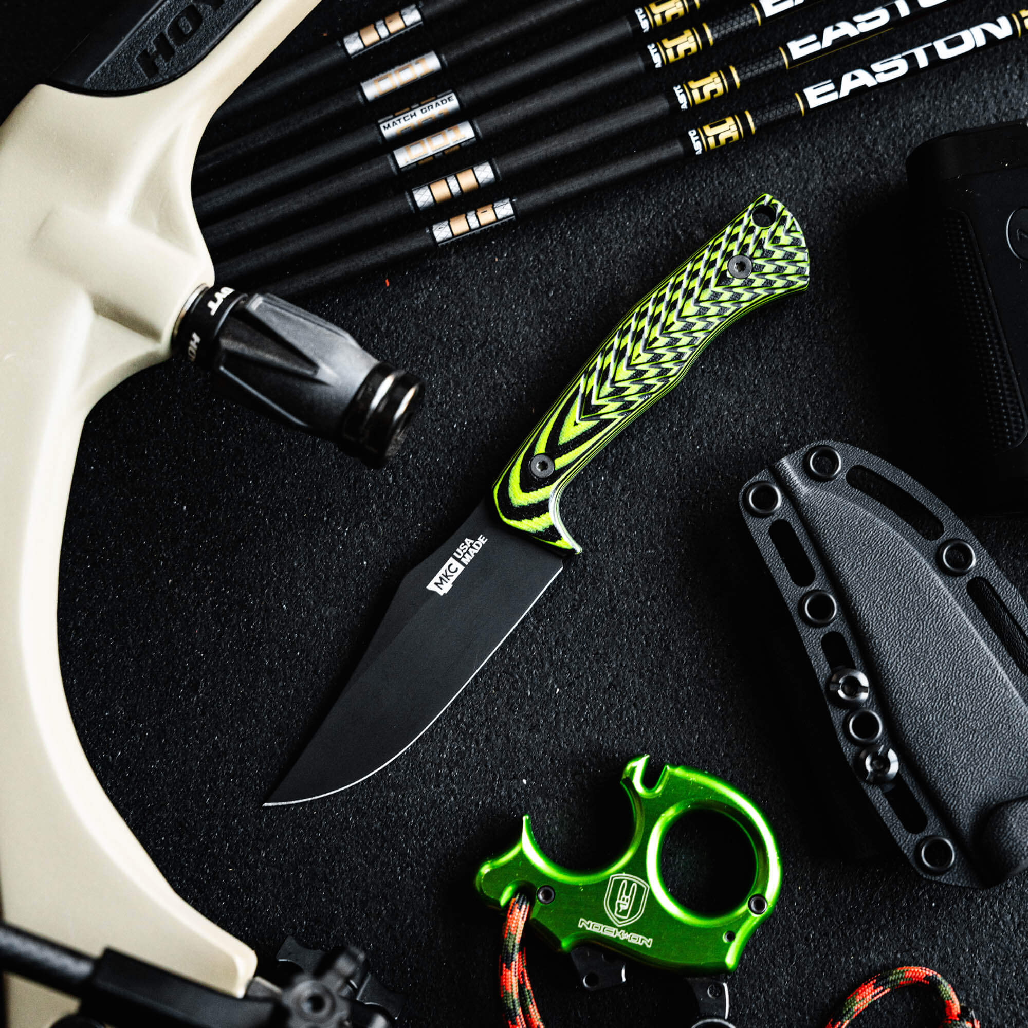 TRIUMPH PRO - NOCK ON NEON GREEN & BLACK