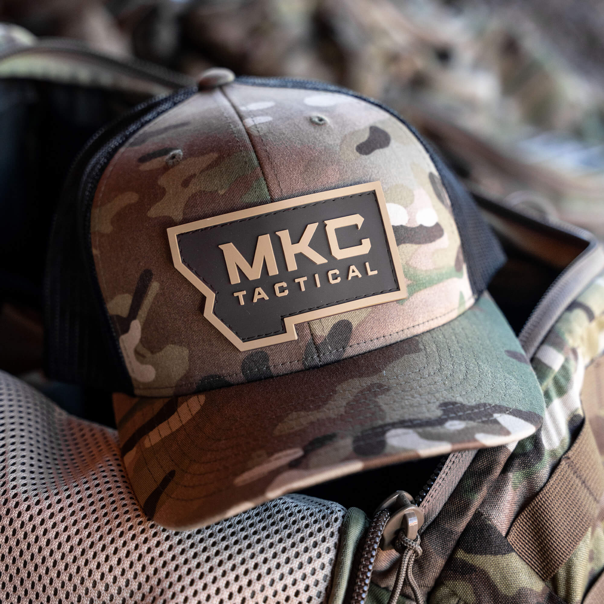 MKC TACTICAL SNAPBACK - MULTICAM TAN