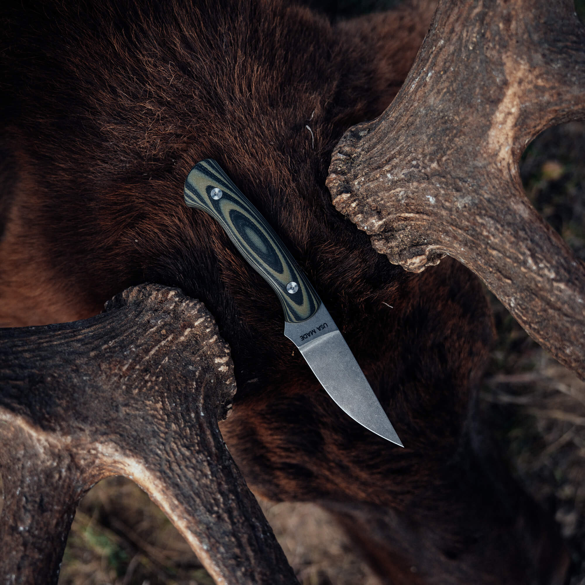 MAGNACUT BLACKFOOT 2.0 - GREEN & BLACK