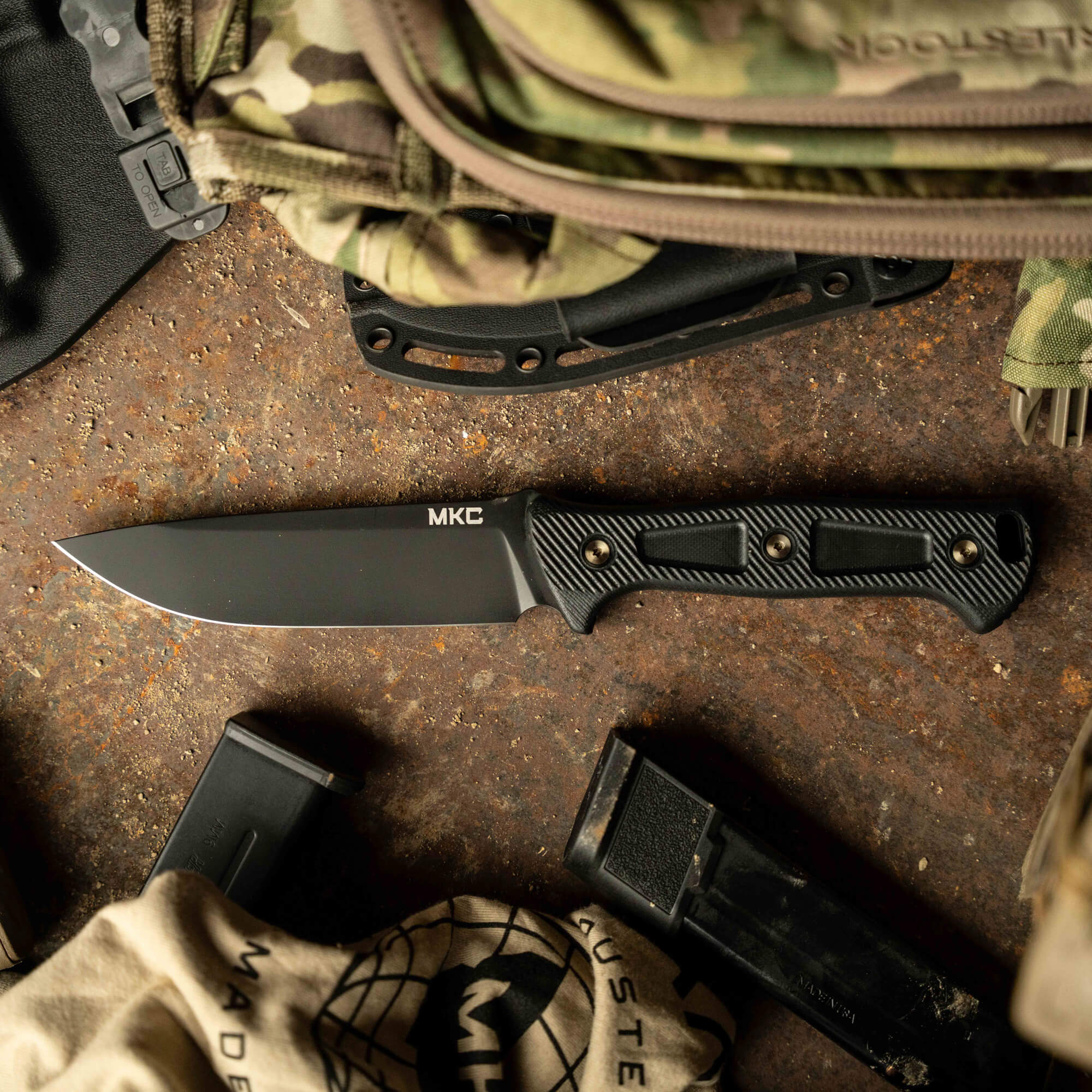 SERE25 - BLK/BLK