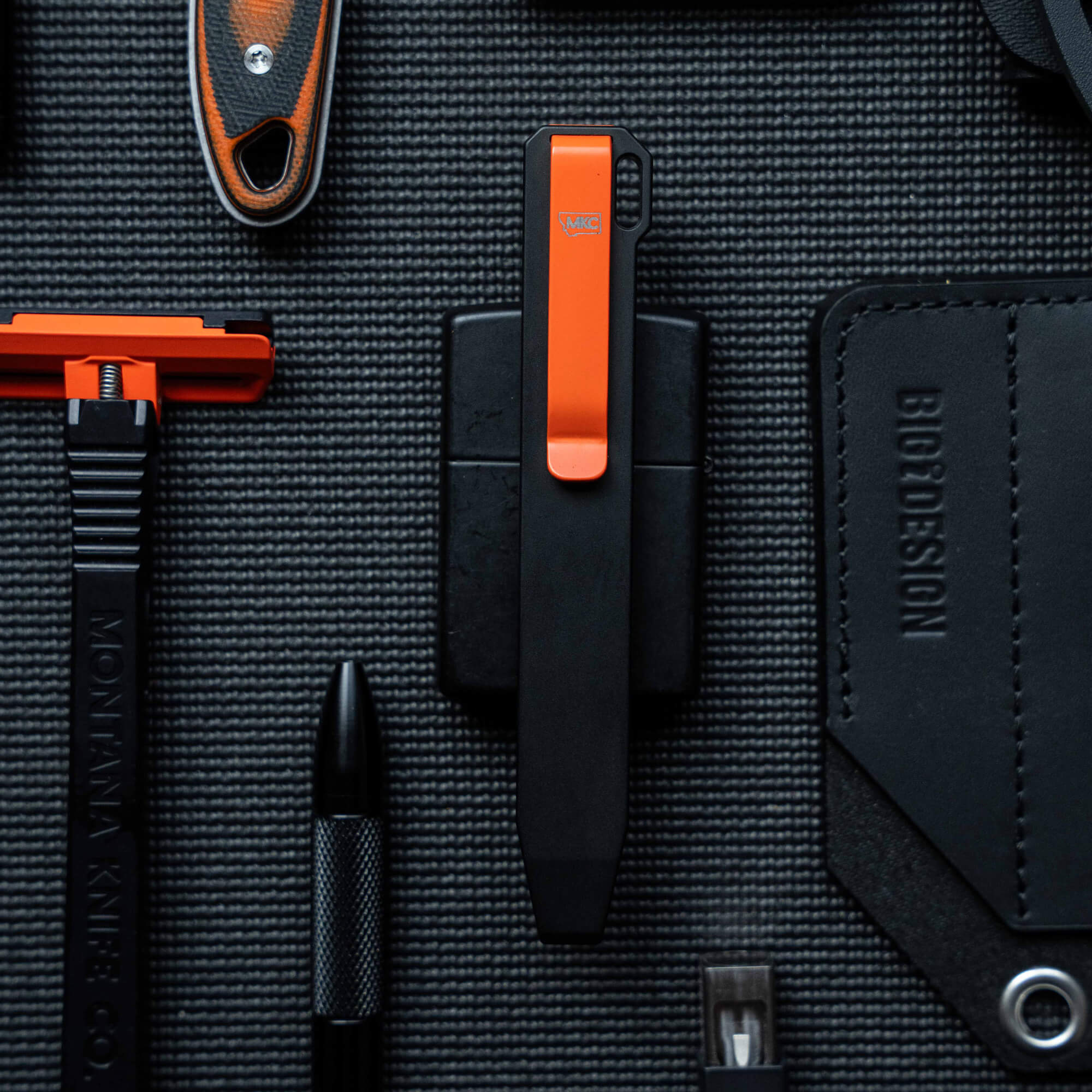 MKC X BIG IDEA DESIGN - Ti PRY BAR