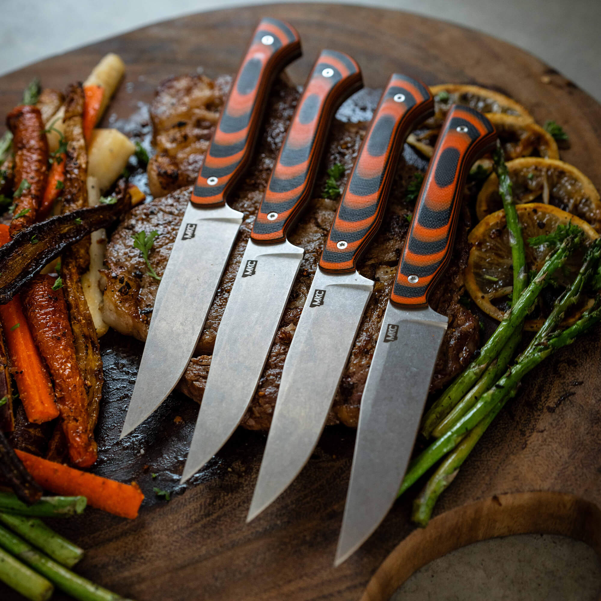 MKC STEAK KNIVES (SET OF 4) - ORANGE/BLACK