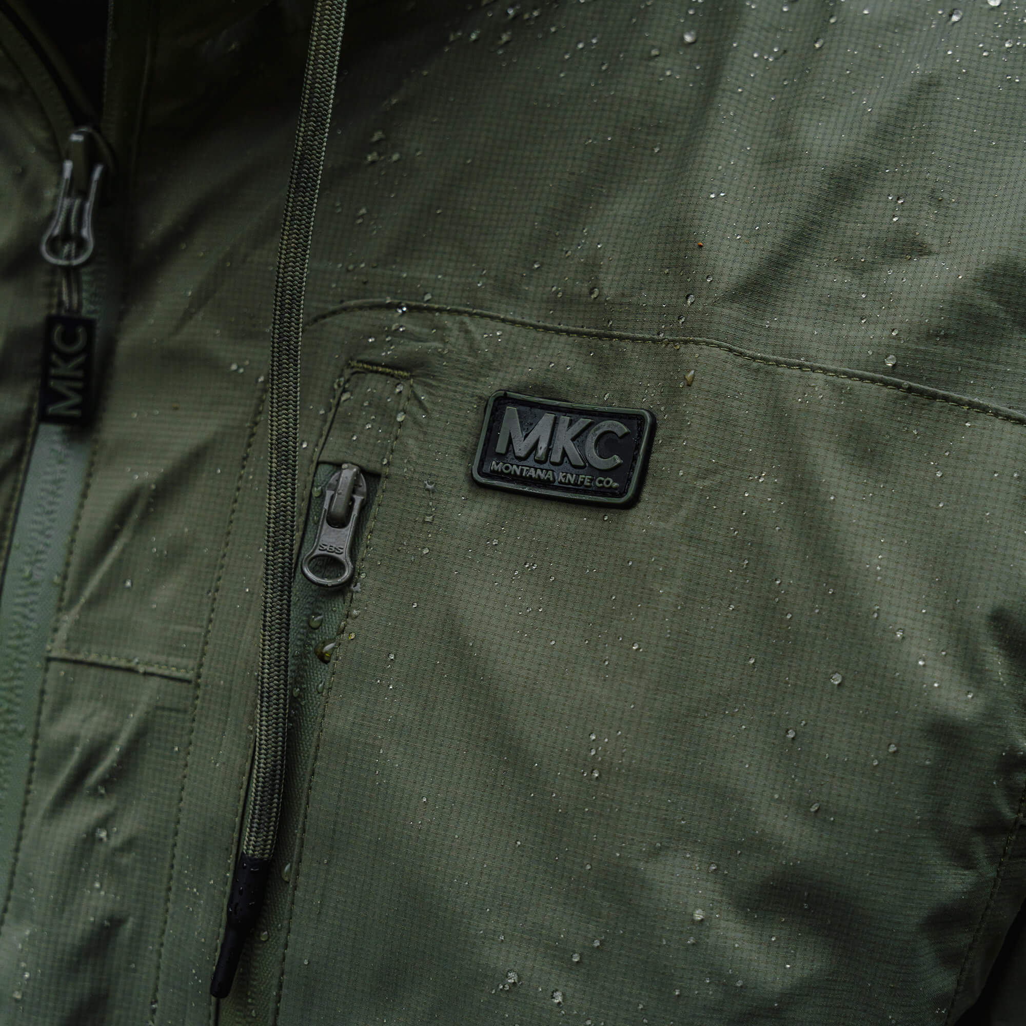 MT. REYNOLDS RAIN JACKET - OLIVE