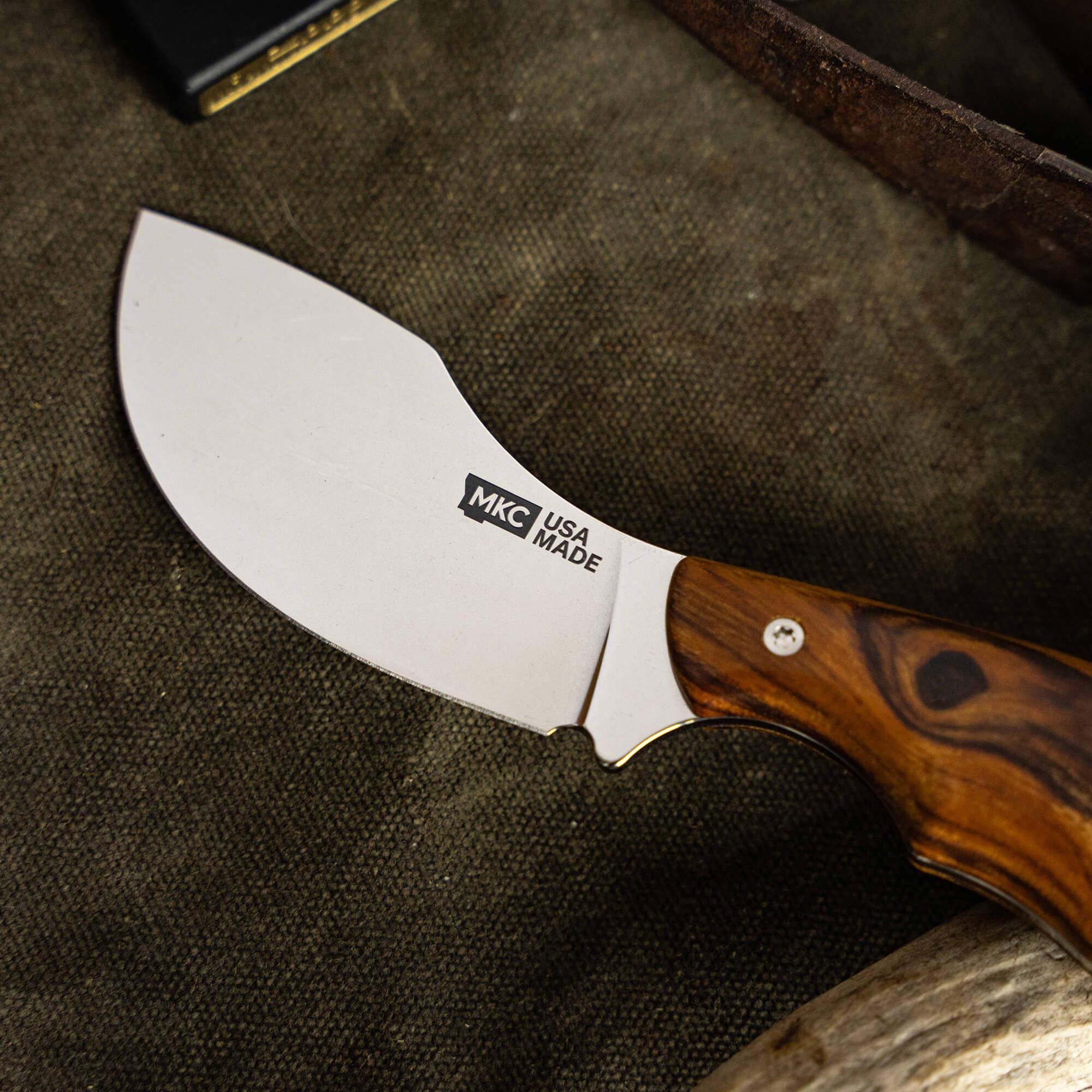 TRADITIONS PACKOUT SKINNER