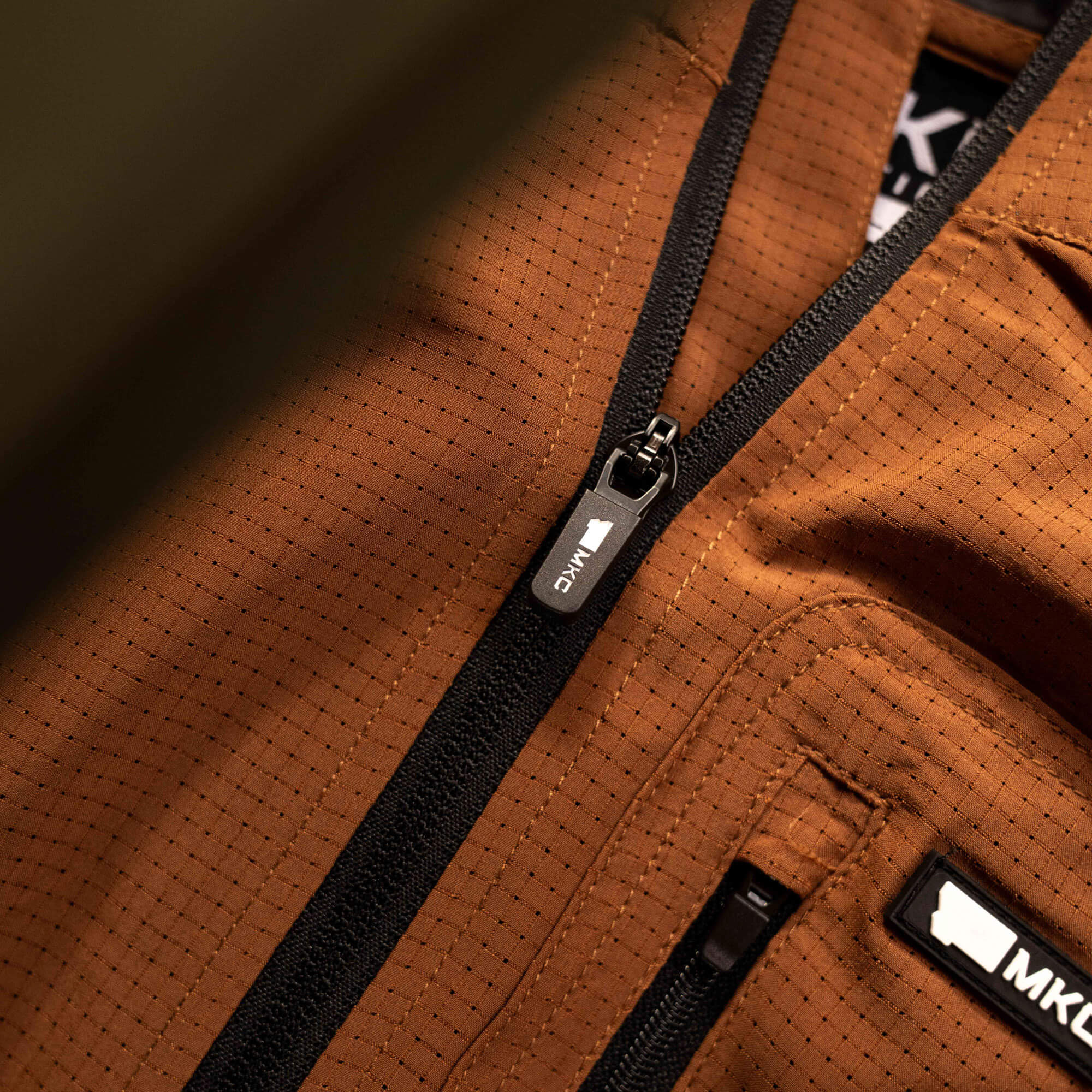 TACTICAL AIRLITE HALF-ZIP - COYOTE