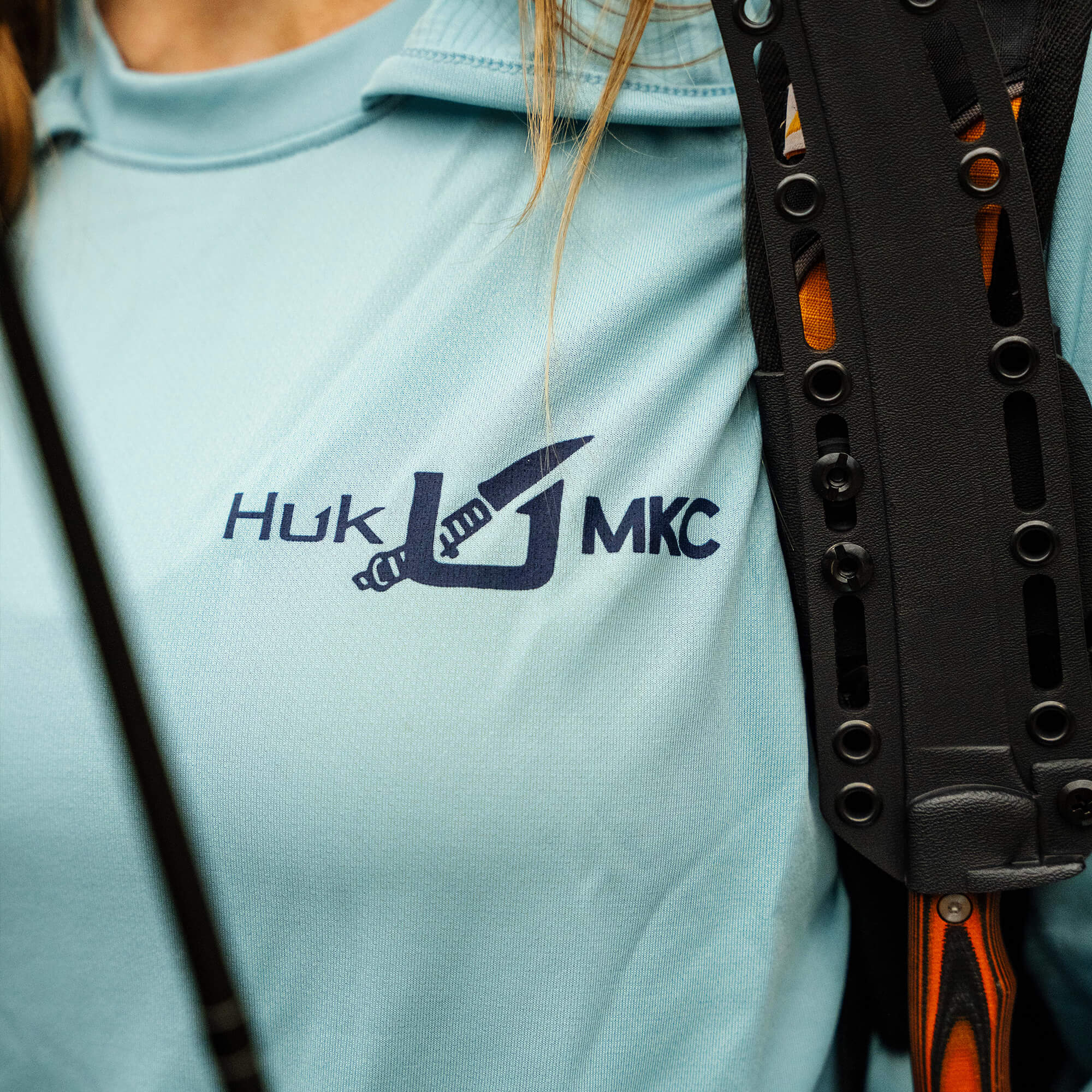 MKC x HUK PERFORMANCE HOODIE - MARINE BLUE