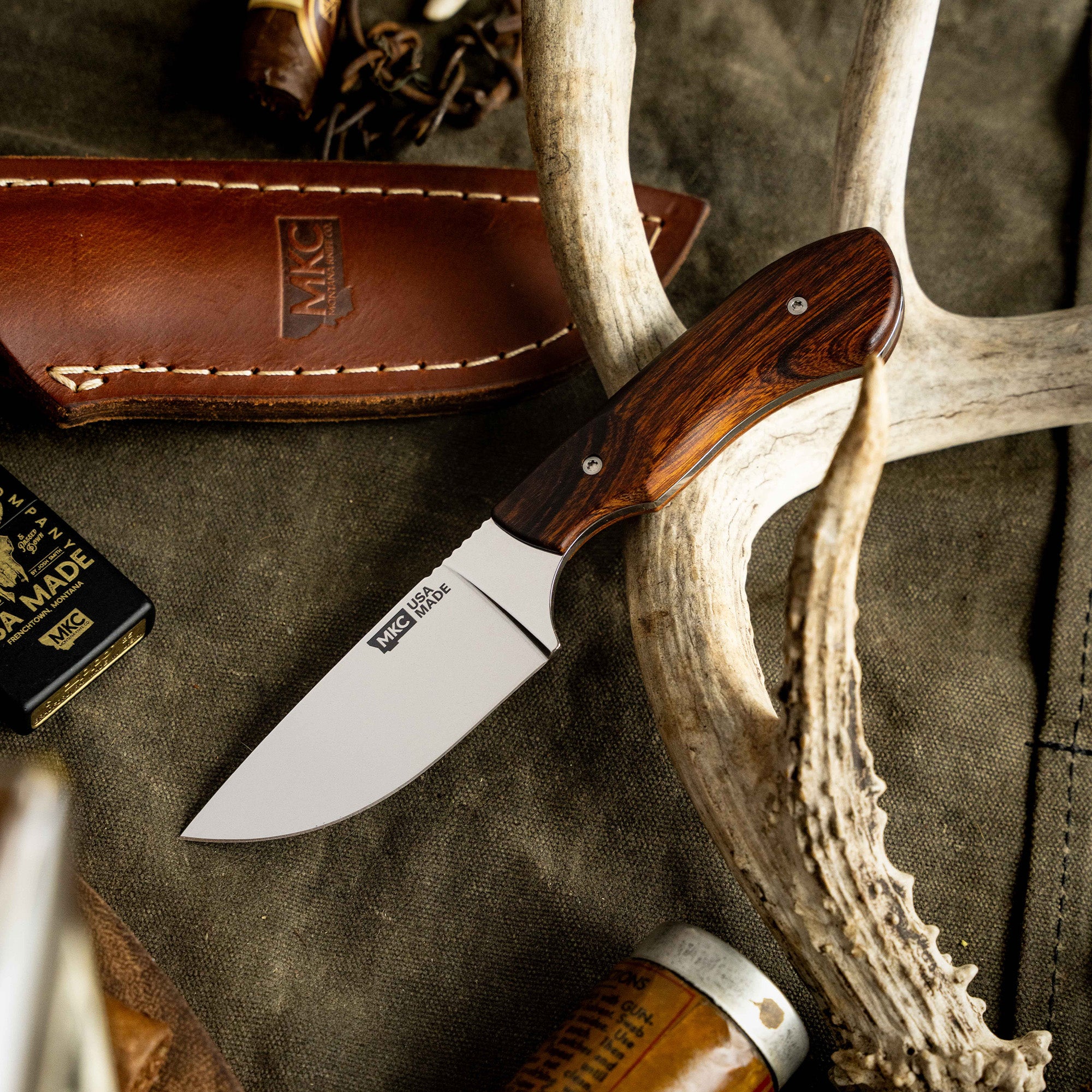 TRADITIONS KNIVES - FULL SET OF 3